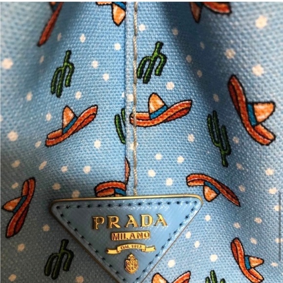 PRADA - Sombrero Print Small Canapa Tote Bag -RARE - Picture 11 of 14